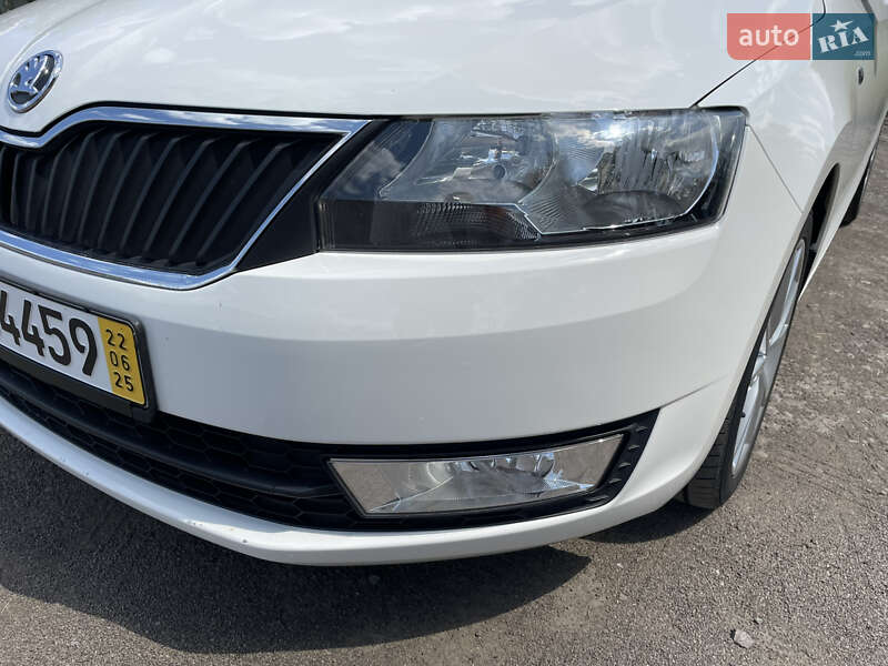 Лифтбек Skoda Rapid 2013 в Киеве фото 14 Лифтбек Skoda Rapid 2013 в Киеве