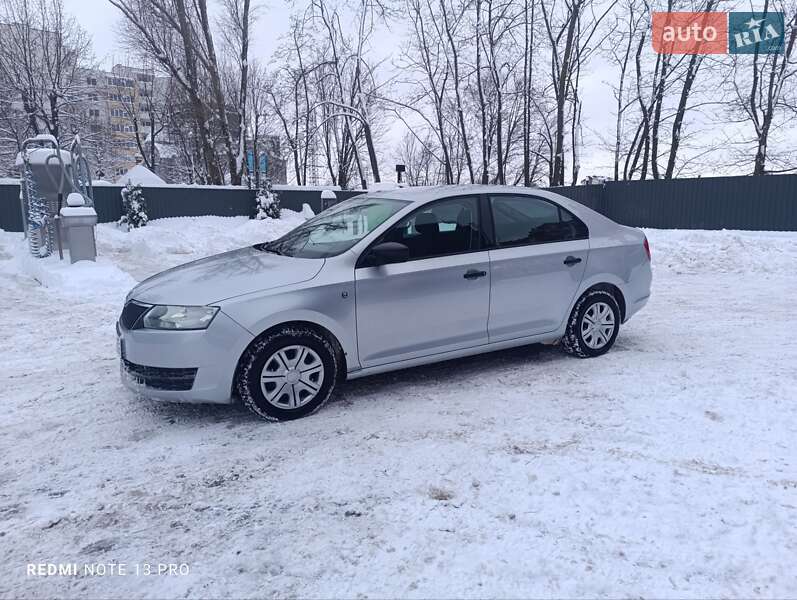 Ліфтбек Skoda Rapid 2013 в Тернополі фото 3 Ліфтбек Skoda Rapid 2013 в Тернополі