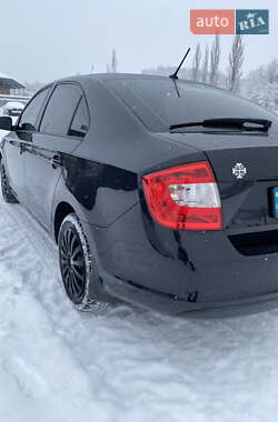 Лифтбек Skoda Rapid 2015 в Иршаве