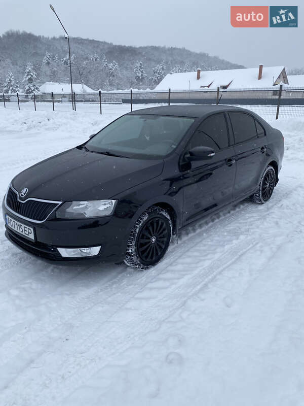 Лифтбек Skoda Rapid 2015 в Иршаве
