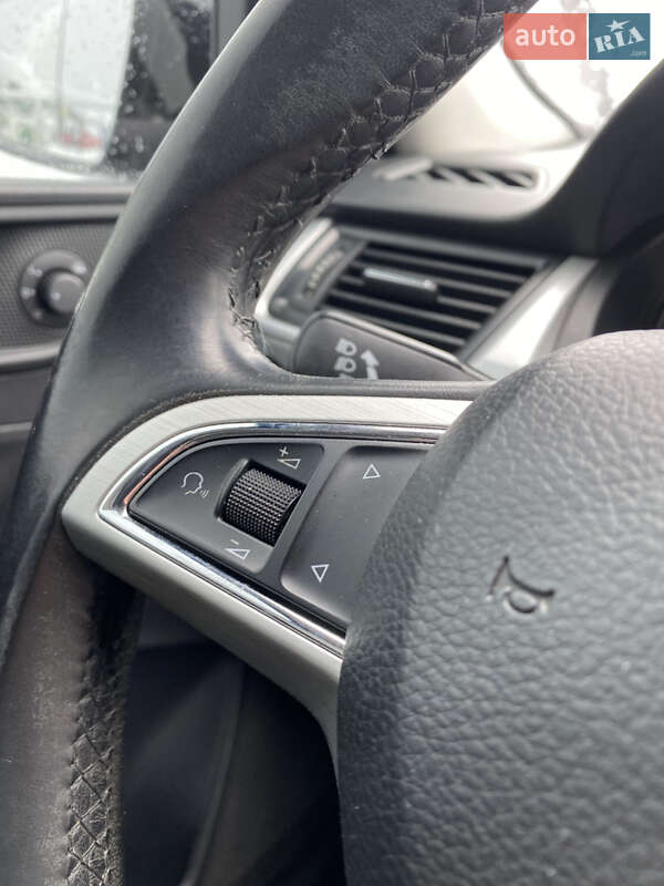 Лифтбек Skoda Rapid 2015 в Иршаве