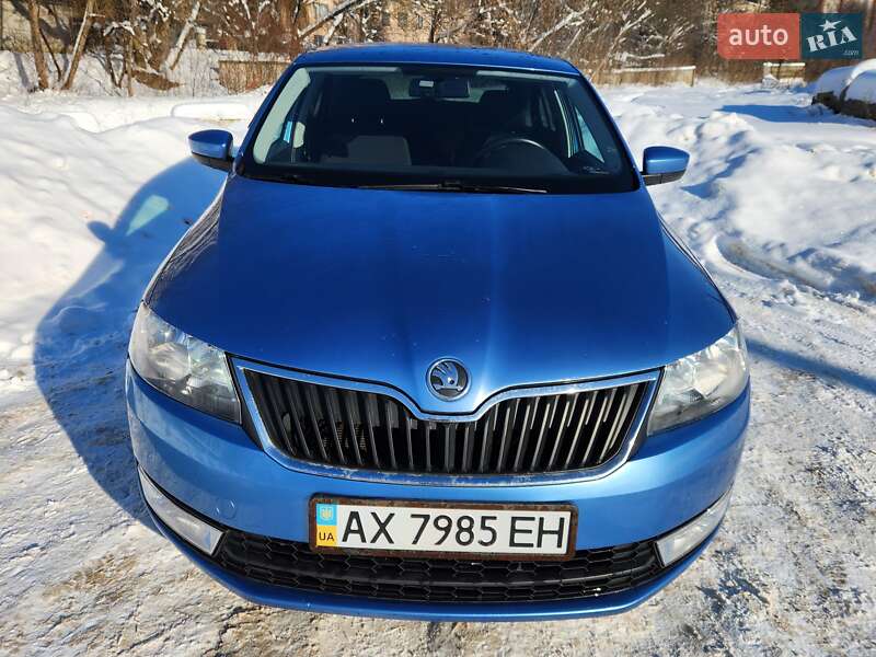 Лифтбек Skoda Rapid 2013 в Тернополе