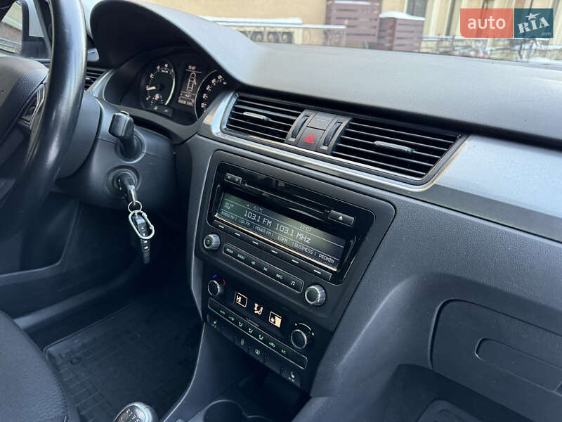 Хэтчбек Skoda Rapid 2014 в Днепре фото 22 Хэтчбек Skoda Rapid 2014 в Днепре