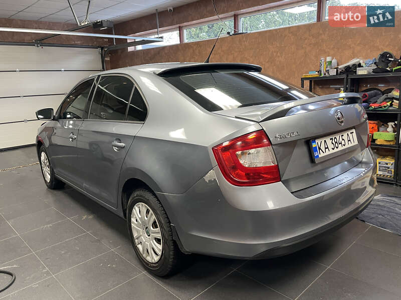Лифтбек Skoda Rapid 2013 в Киеве фото 4 Лифтбек Skoda Rapid 2013 в Киеве