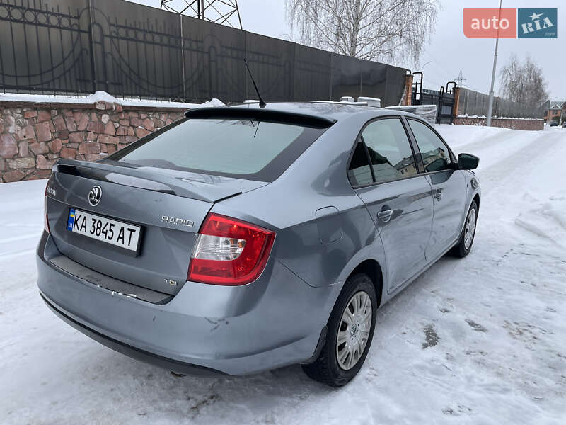 Лифтбек Skoda Rapid 2013 в Киеве фото 11 Лифтбек Skoda Rapid 2013 в Киеве