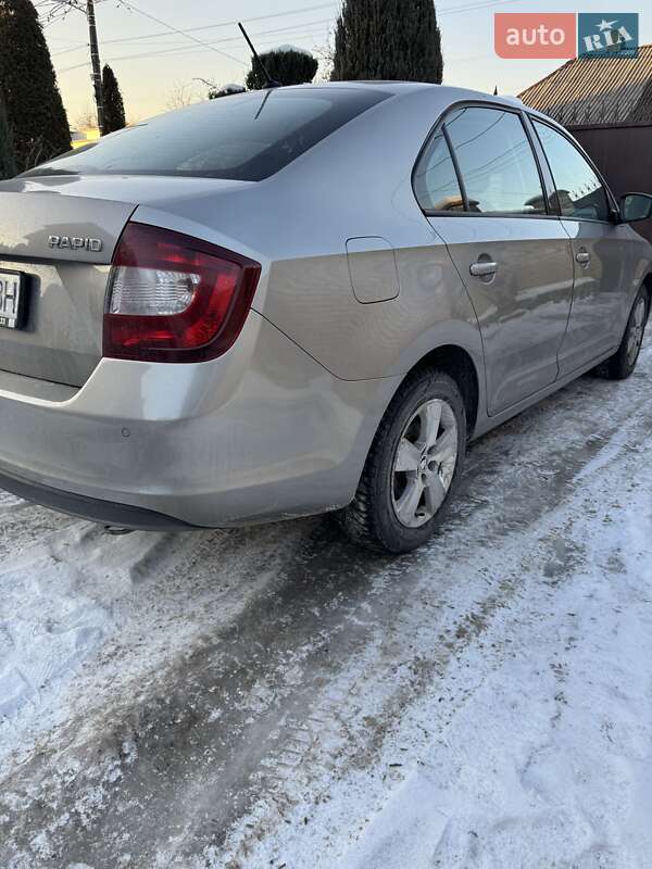 Лифтбек Skoda Rapid 2017 в Киеве