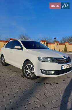 Лифтбек Skoda Rapid 2015 в Измаиле