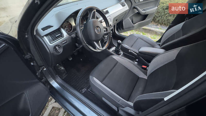 Лифтбек Skoda Rapid 2017 в Киеве