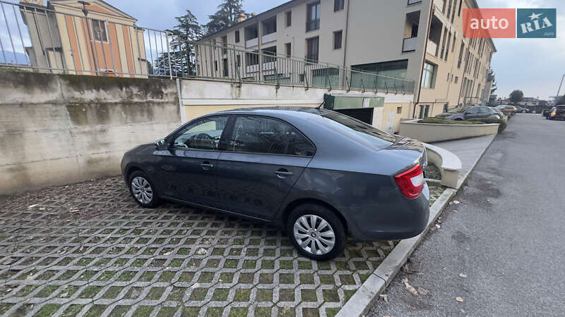 Лифтбек Skoda Rapid 2017 в Киеве