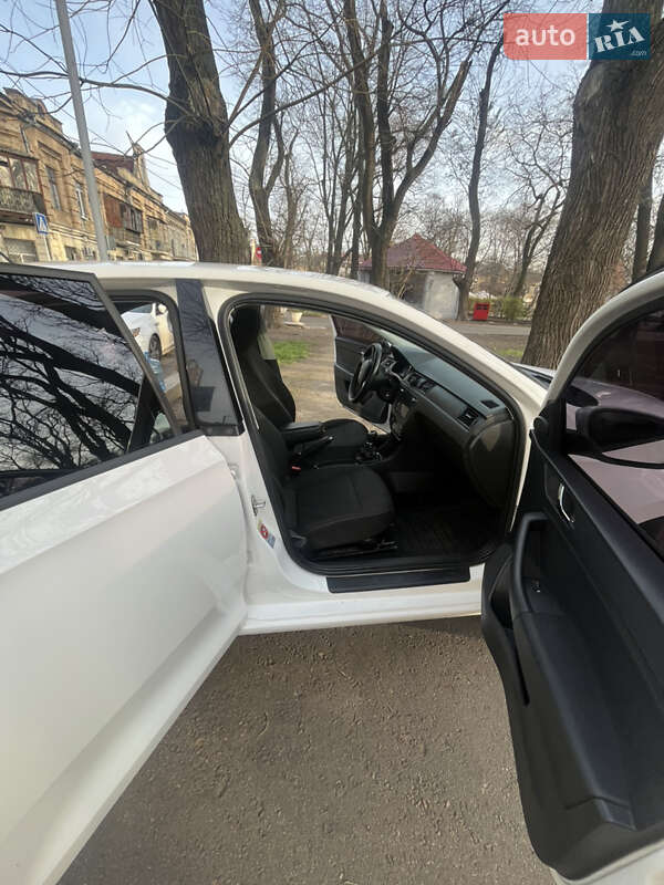 Ліфтбек Skoda Rapid 2013 в Одесі фото 10 Ліфтбек Skoda Rapid 2013 в Одесі