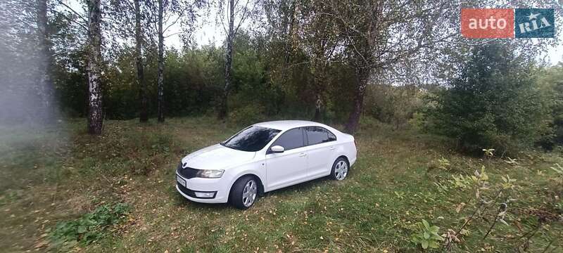 Лифтбек Skoda Rapid 2014 в Ровно