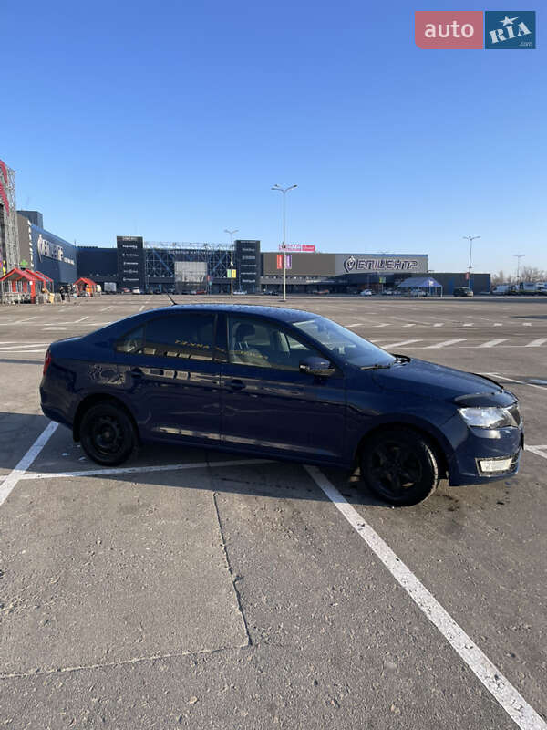 Ліфтбек Skoda Rapid 2015 в Києві