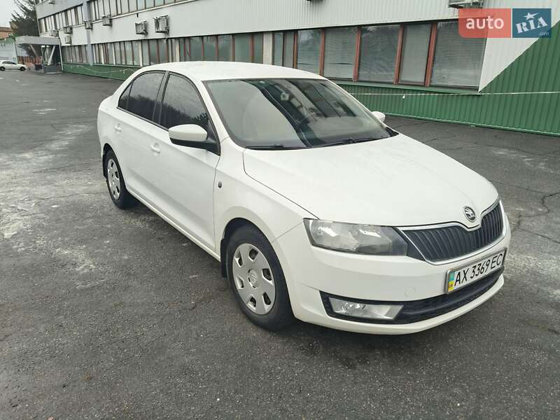 Лифтбек Skoda Rapid 2013 в Полтаве