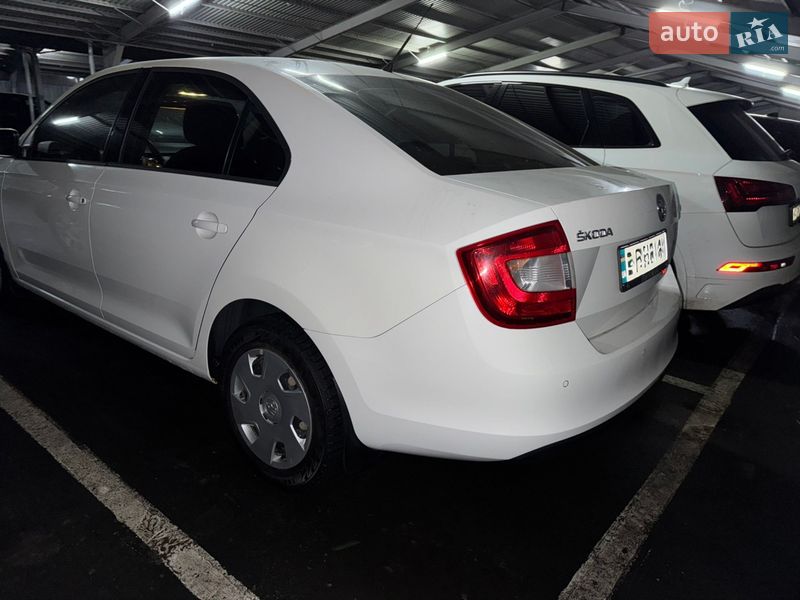 Лифтбек Skoda Rapid 2013 в Кременчуге