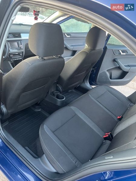 Лифтбек Skoda Rapid 2015 в Киеве