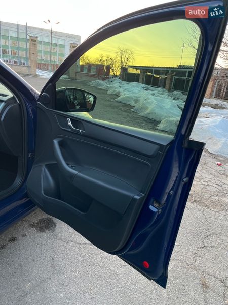 Лифтбек Skoda Rapid 2015 в Киеве