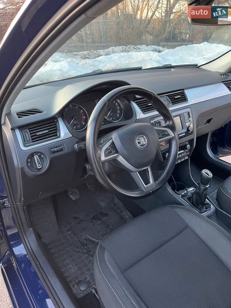 Лифтбек Skoda Rapid 2015 в Киеве