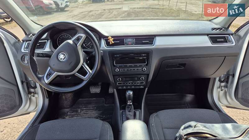 Хэтчбек Skoda Rapid 2014 в Киеве