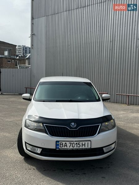 Лифтбек Skoda Rapid 2013 в Кропивницком фото Лифтбек Skoda Rapid 2013 в Кропивницком
