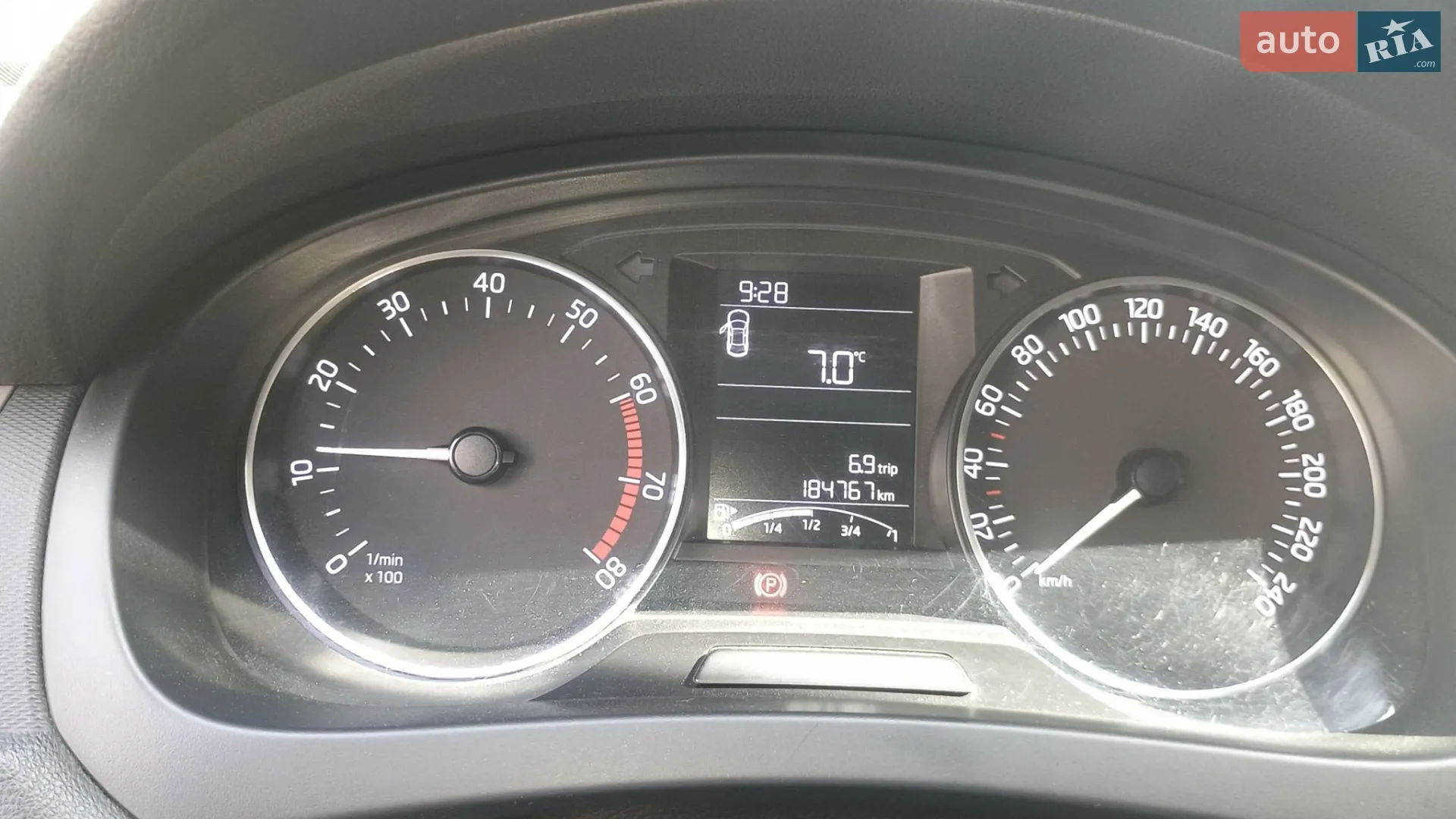 Skoda Rapid 2016 VIN TMBAC2NH0GB100488 фото оголошення 9 з 9