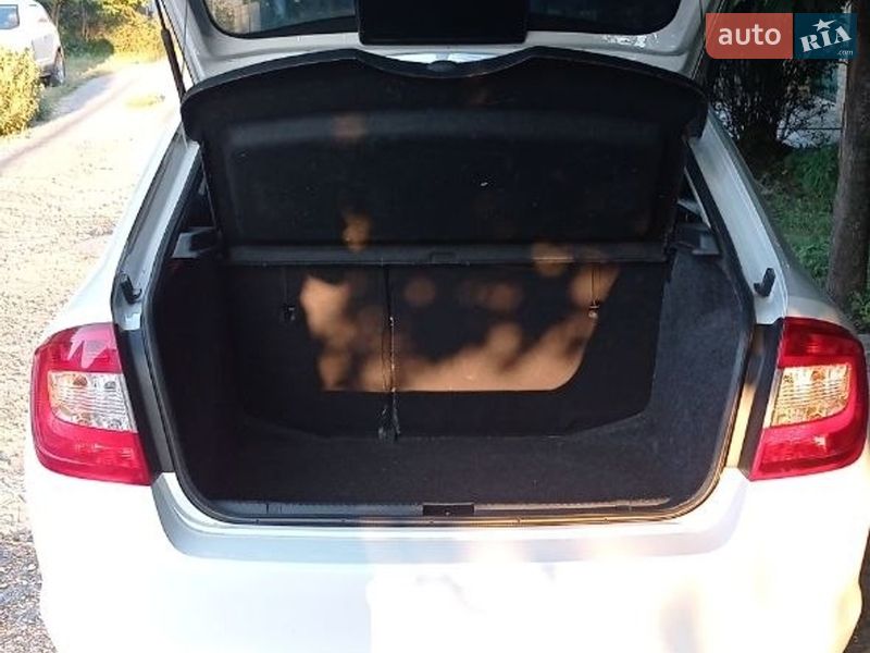 Лифтбек Skoda Rapid 2013 в Харькове