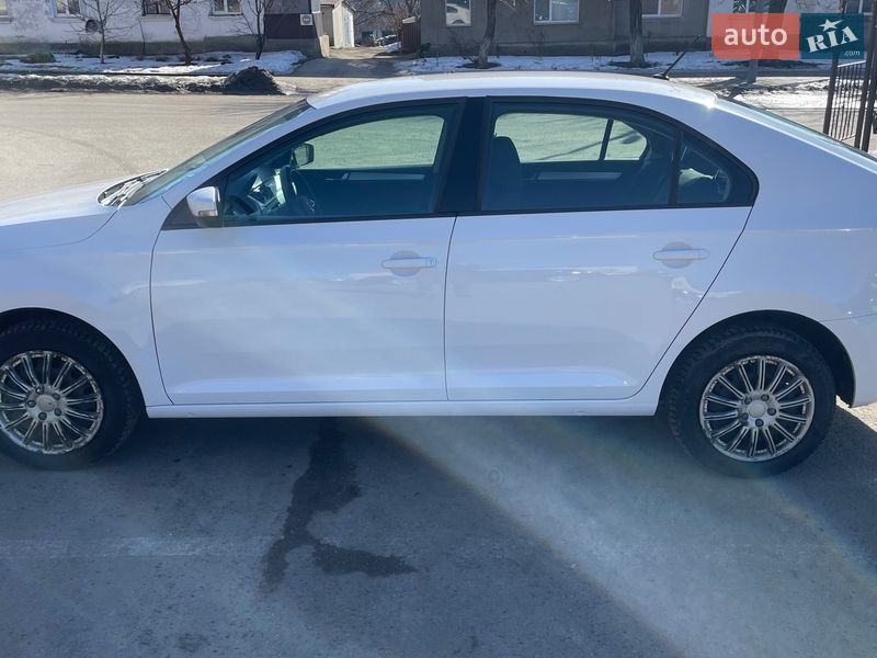 Лифтбек Skoda Rapid 2018 в Малине