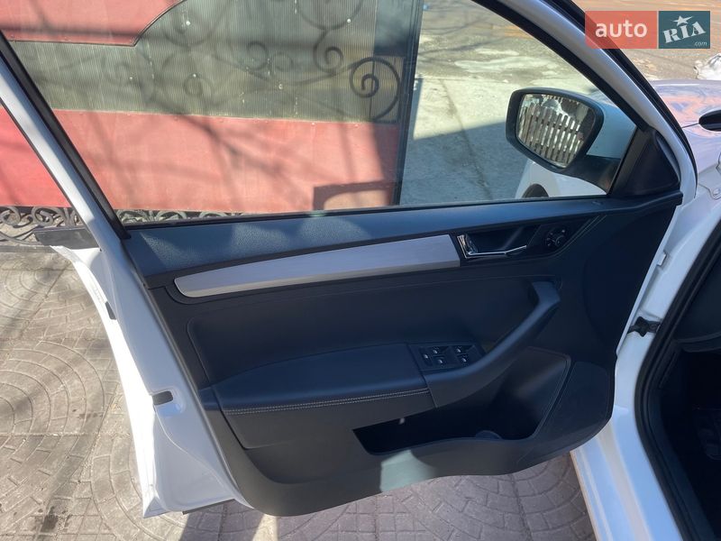 Лифтбек Skoda Rapid 2018 в Малине