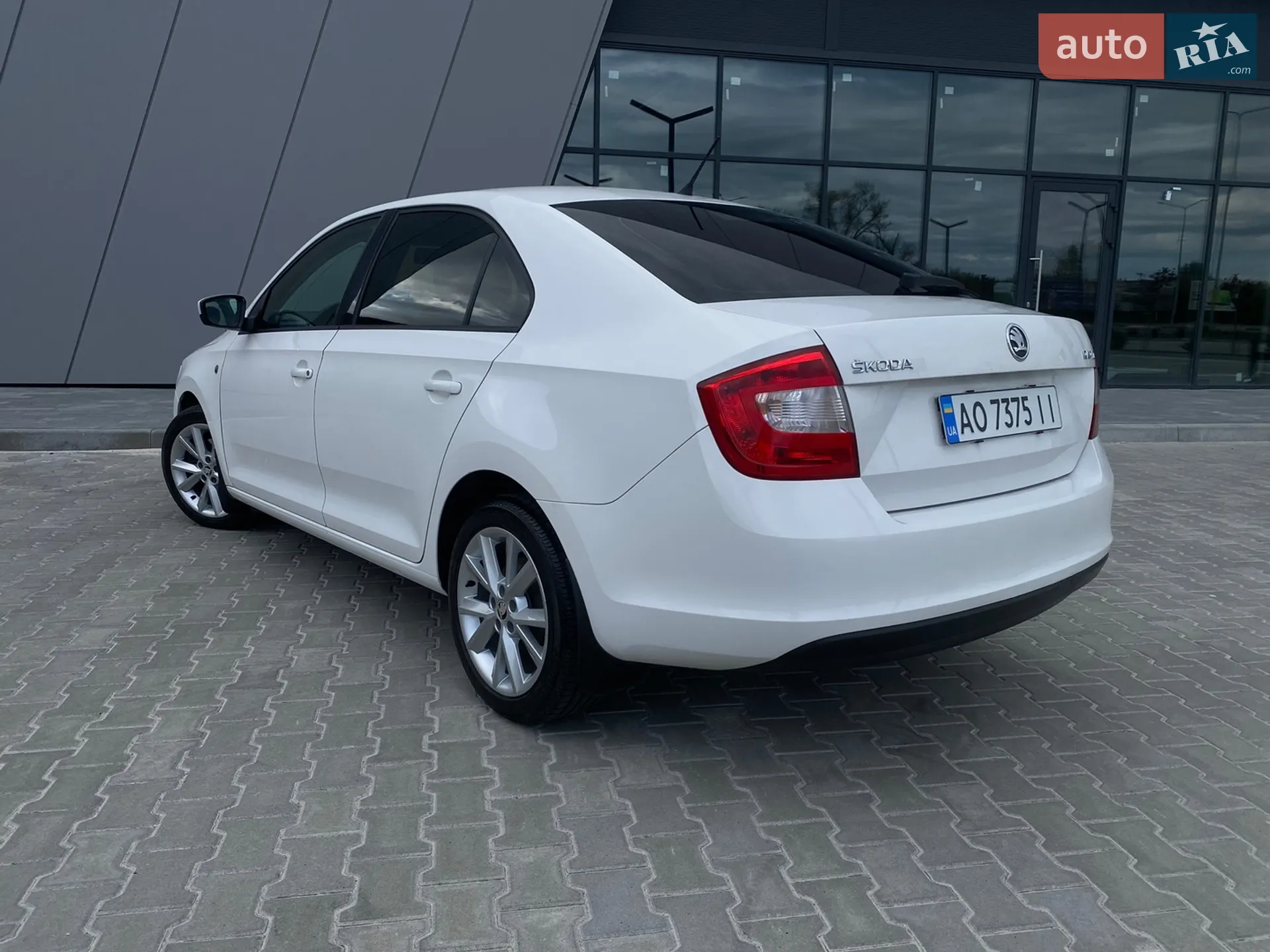 2014 Skoda Rapid - мініатюра 11