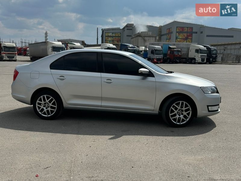 Ліфтбек Skoda Rapid 2017 в Дніпрі