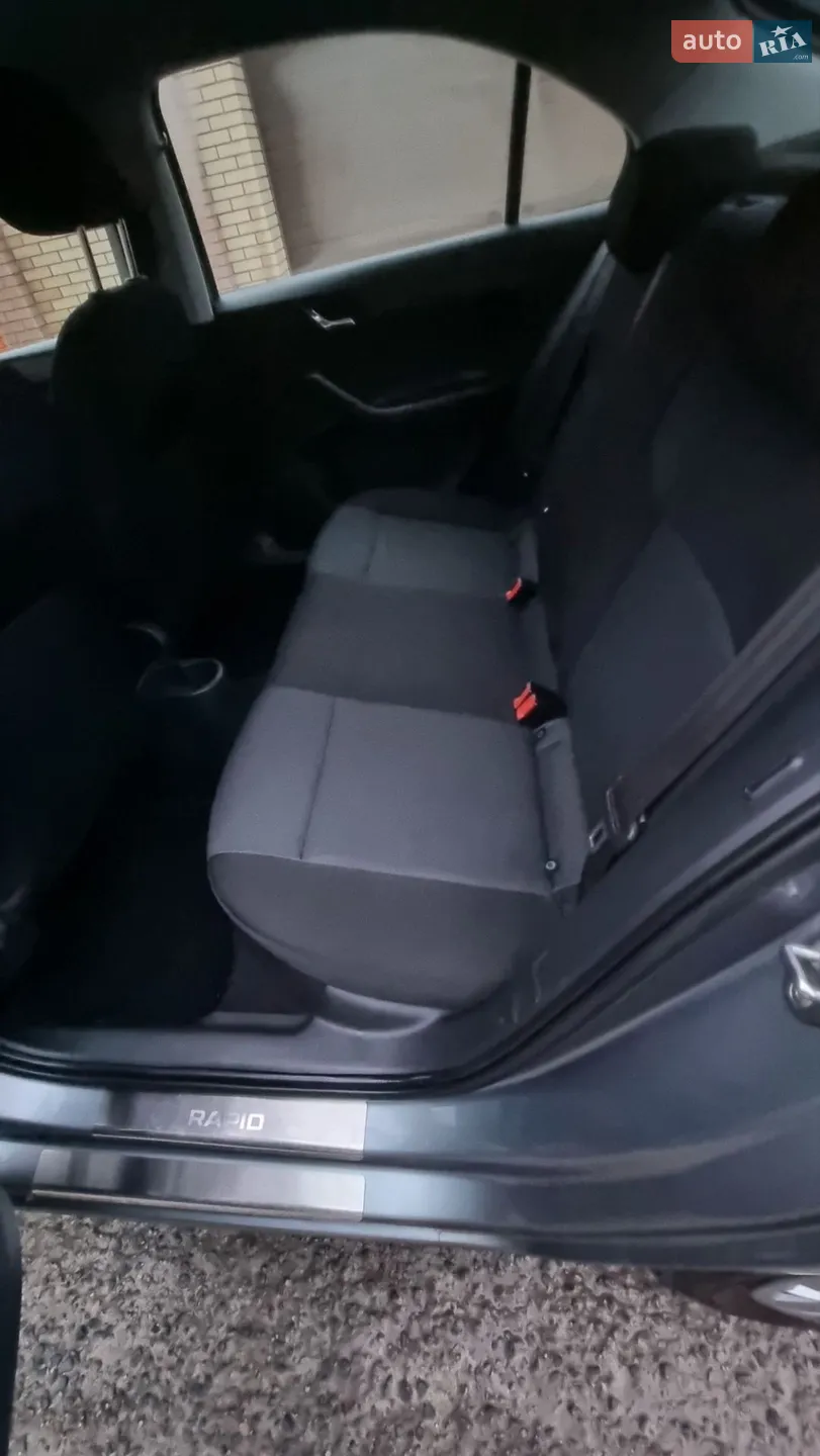 2013 Skoda Rapid - мініатюра 14