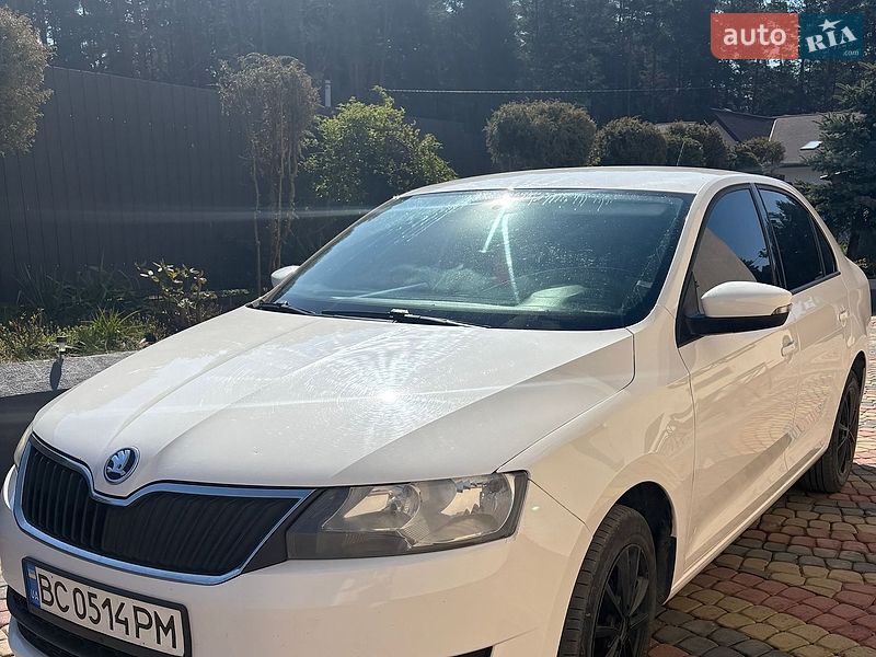 Лифтбек Skoda Rapid 2016 в Новояворовске