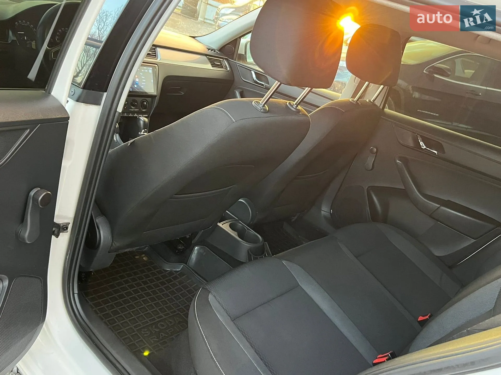 2014 Skoda Rapid - мініатюра 4