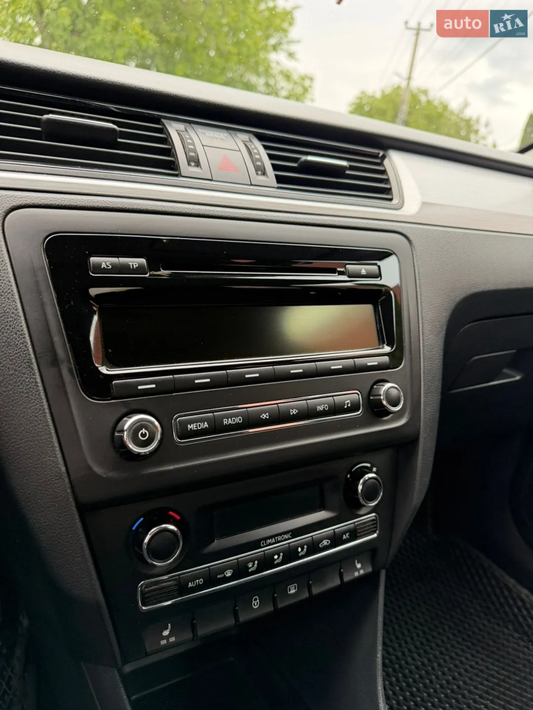 2013 Skoda Rapid - мініатюра 4