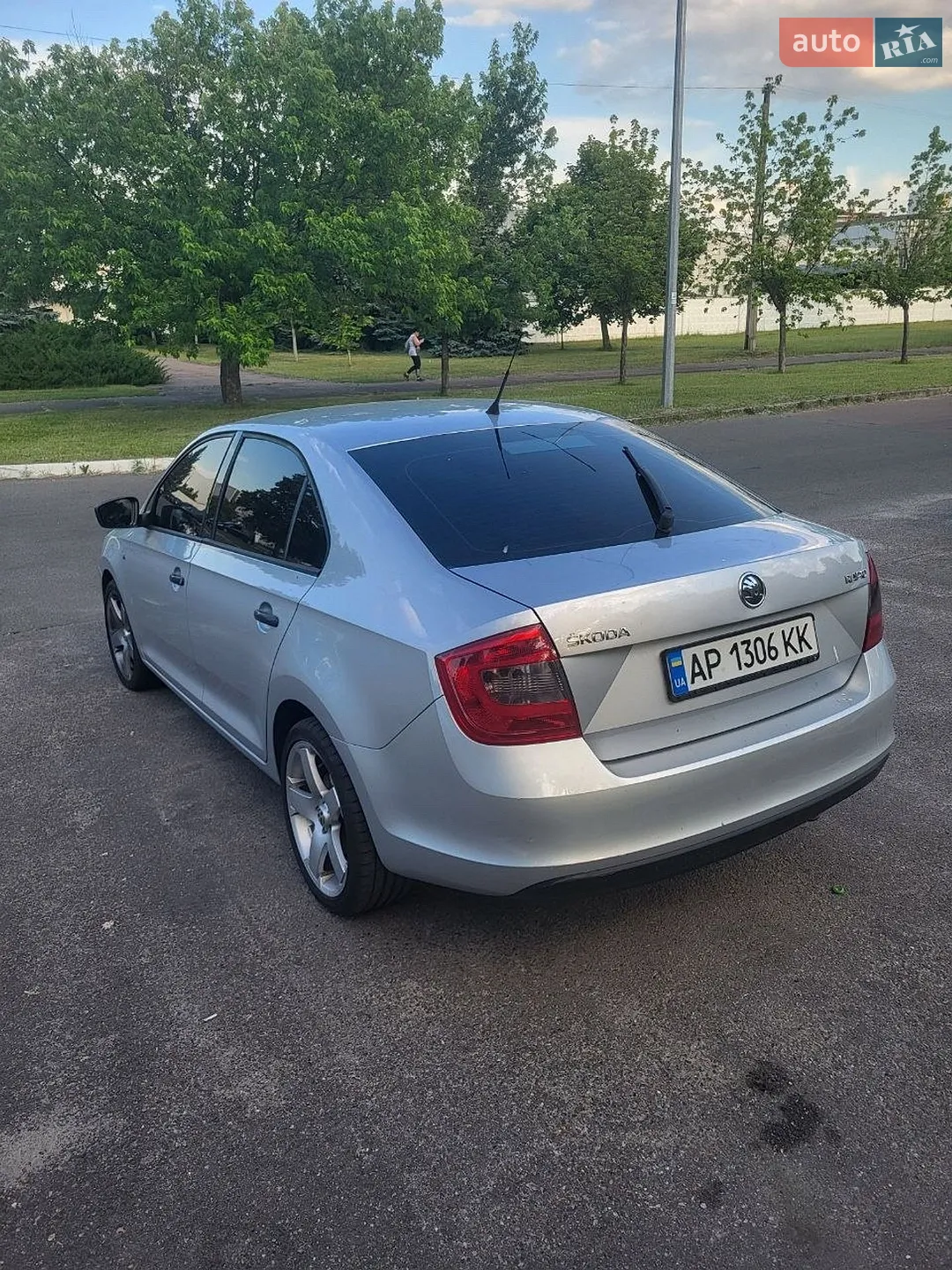 2014 Skoda Rapid - мініатюра 2