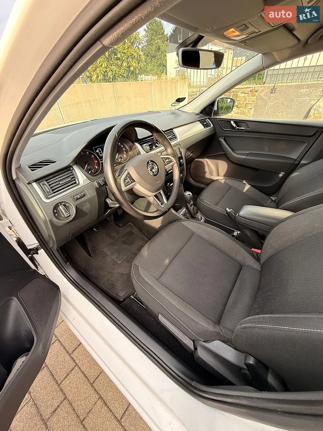 2015 Skoda Rapid - мініатюра 16