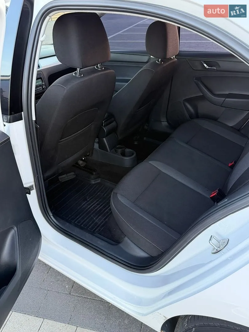 2013 Skoda Rapid - мініатюра 16