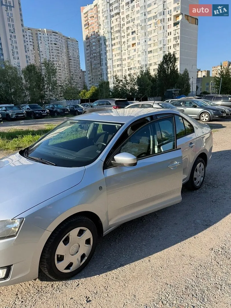 2013 Skoda Rapid - мініатюра 2