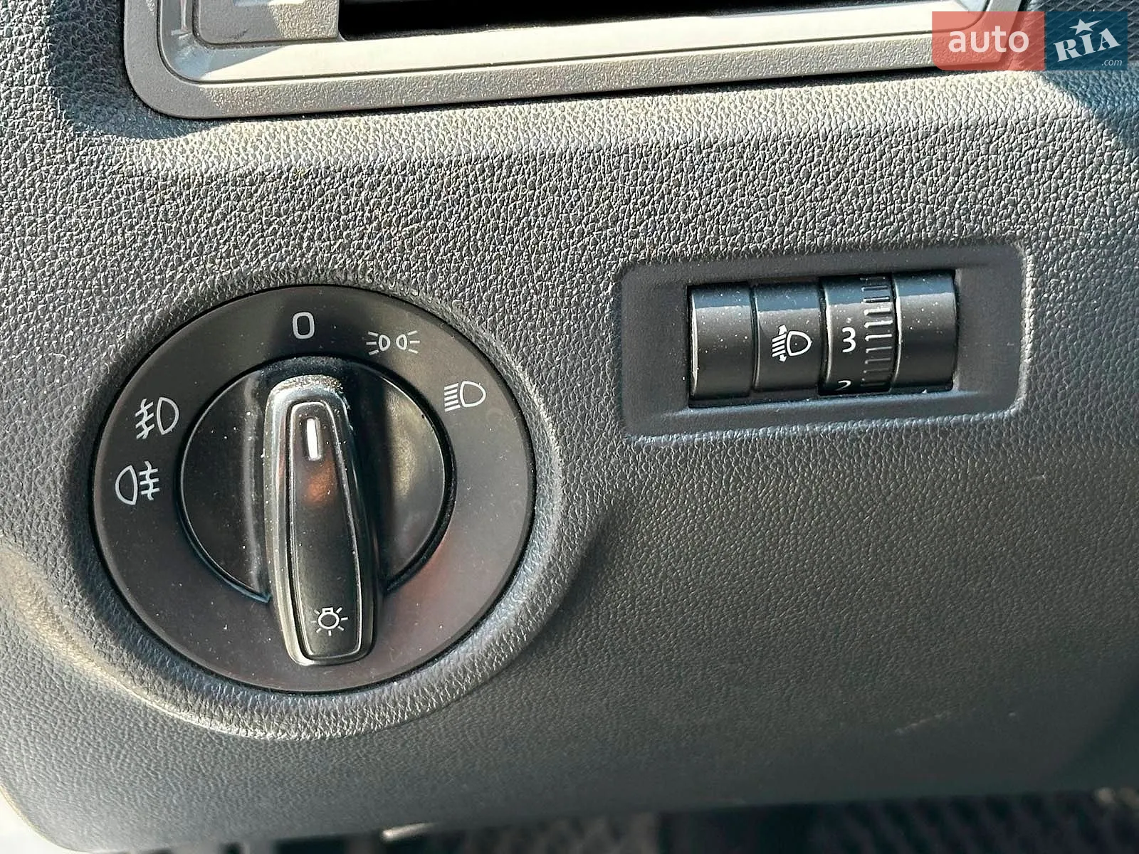 2013 Skoda Rapid - мініатюра 13