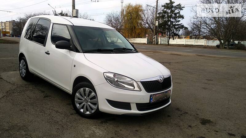 Минивэн Skoda Roomster 2013 в Полтаве