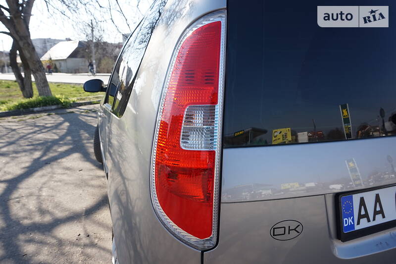 Універсал Skoda Roomster 2009 в Самборі