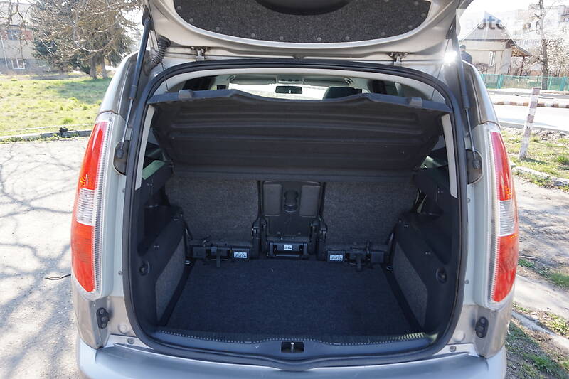 Універсал Skoda Roomster 2009 в Самборі
