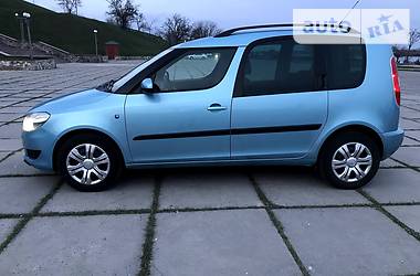 Минивэн Skoda Roomster 2010 в Херсоне