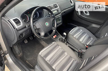 Хетчбек Skoda Roomster 2007 в 