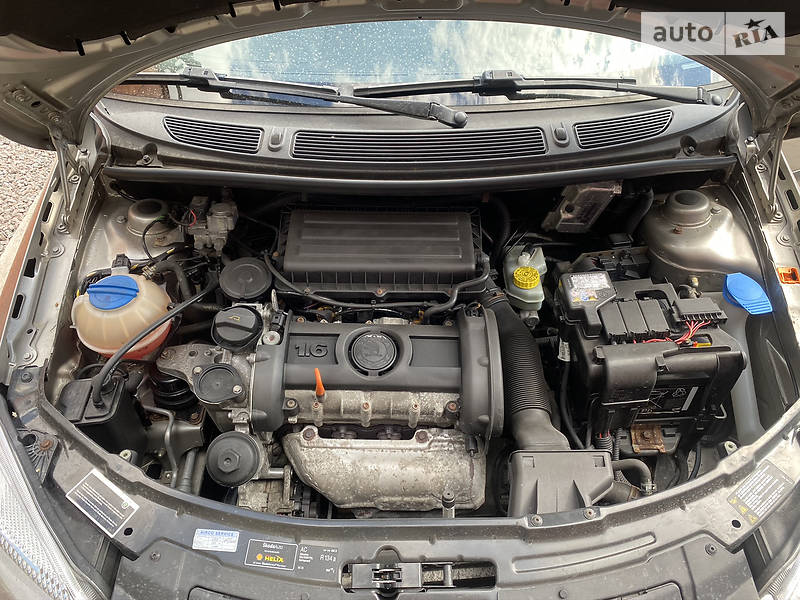 Хэтчбек Skoda Roomster 2007 в Нововолынске фото 7 Хэтчбек Skoda Roomster 2007 в Нововолынске