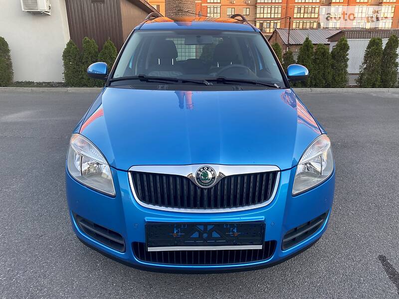 Хэтчбек Skoda Roomster 2010 в Днепре