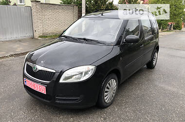 Універсал Skoda Roomster 2010 в Тернополі