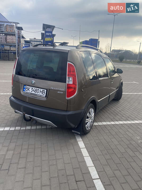 Мікровен Skoda Roomster 2011 в Дубні
