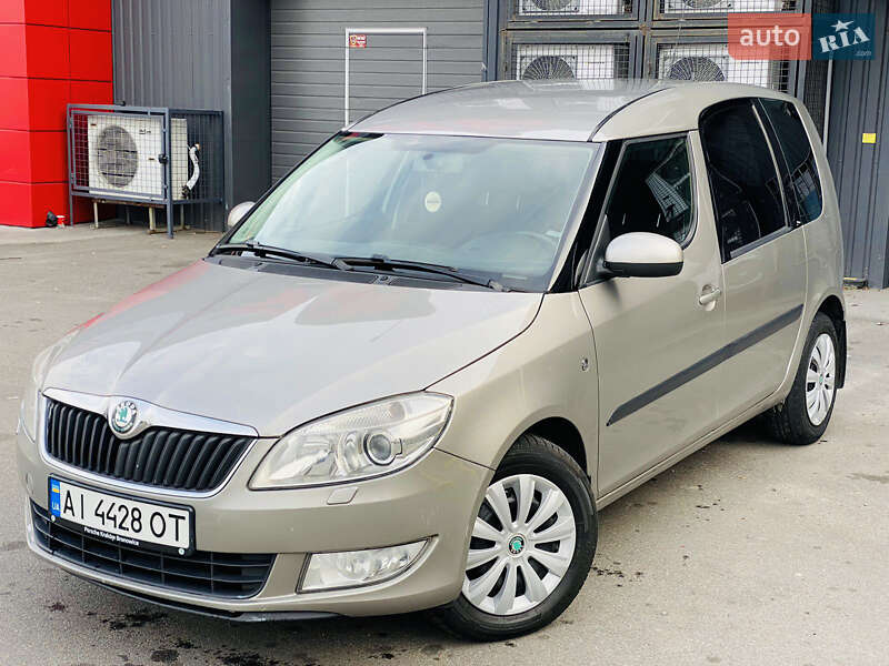 Микровэн Skoda Roomster 2011 в Днепре