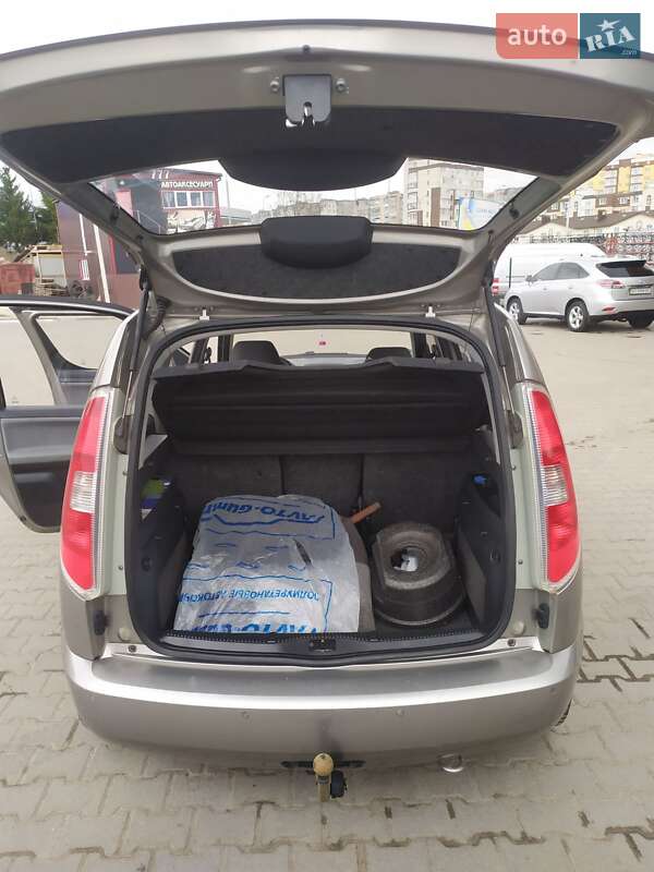 Мікровен Skoda Roomster 2008 в Хмельницькому