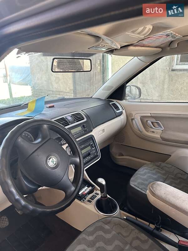 Микровэн Skoda Roomster 2008 в Веселинове